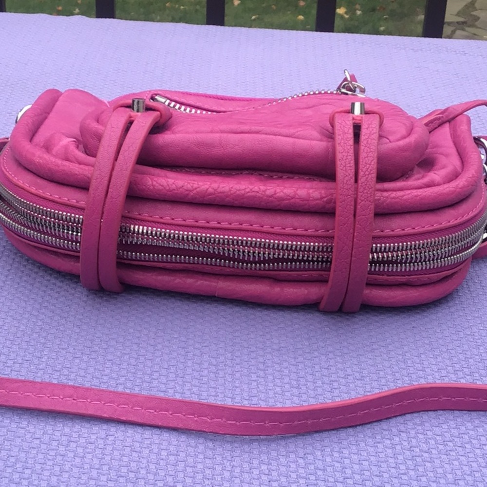 SHE + LO SATCHEL - Picture 5 of 9